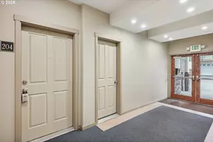 595 NW Lost Springs Terrace, Portland, OR 97229 - Photo 3