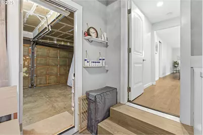 353 72nd St, Springfield, OR 97478 - Photo 33