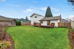 353 72nd St, Springfield, OR 97478 - Photo 37