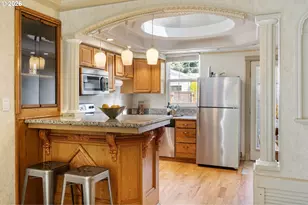 5317 SE Bybee Blvd, Portland, OR 97206 - Photo 9