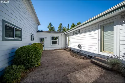 900 Lillie Circle Dr, Florence, OR 97439 - Photo 5