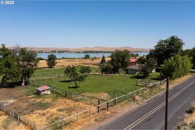 28473 Southshore Dr, Umatilla, OR 97882 - Photo 27