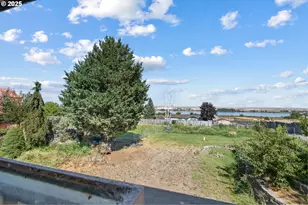 28473 Southshore Dr, Umatilla, OR 97882 - Photo 3