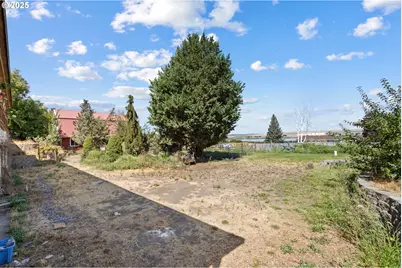 28473 Southshore Dr, Umatilla, OR 97882 - Photo 7