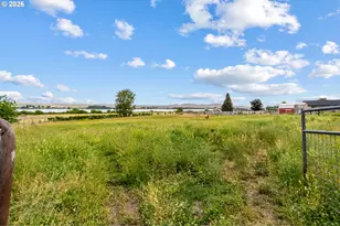 28473 Southshore Dr, Umatilla, OR 97882 - Photo 23
