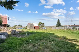 28473 Southshore Dr, Umatilla, OR 97882 - Photo 9