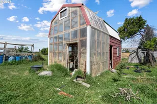 28473 Southshore Dr, Umatilla, OR 97882 - Photo 11