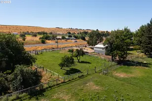 28473 Southshore Dr, Umatilla, OR 97882 - Photo 25