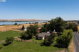 28473 Southshore Dr, Umatilla, OR 97882 - Photo 13