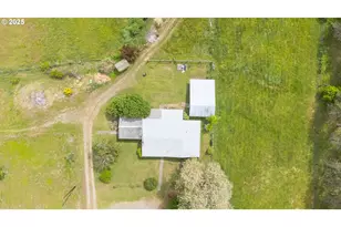 12804 Tiller Trail Hwy, Days Creek, OR 97429 - Photo 25