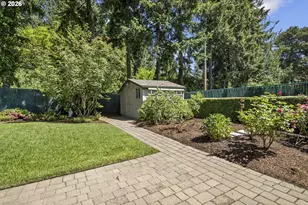 12595 SW Colt Ct, Beaverton, OR 97008 - Photo 29