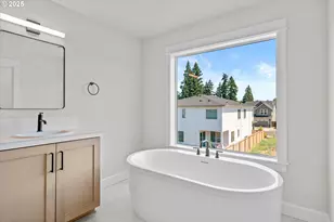 844 NE 17th Ave, Canby, OR 97013 - Photo 23