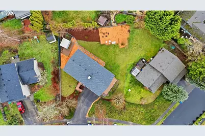 64 NE Scott Dr, Gresham, OR 97030 - Photo 33