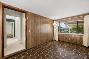 11209 SE Pine Ct, Portland, OR 97216 - Photo 25