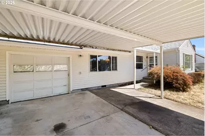 11209 SE Pine Ct, Portland, OR 97216 - Photo 33