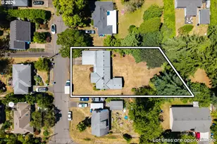 11209 SE Pine Ct, Portland, OR 97216 - Photo 35