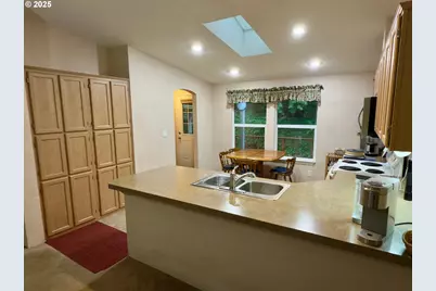 21191 E Country Club Rd, Mount Hood Village, OR 97011 - Photo 21