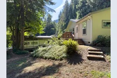 21191 E Country Club Rd, Mount Hood Village, OR 97011 - Photo 41
