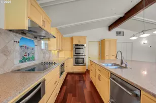 19555 NW Melrose Dr, Portland, OR 97229 - Photo 35