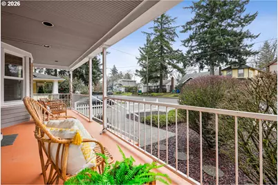 7427 SE Woodstock Blvd, Portland, OR 97206 - Photo 3