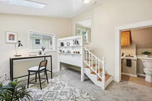 7427 SE Woodstock Blvd, Portland, OR 97206 - Photo 17