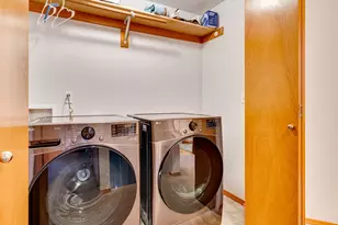 1307 SE 61st Pl, Hillsboro, OR 97123 - Photo 35