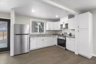 1180 SE Maple St, Hillsboro, OR 97123 - Photo 13