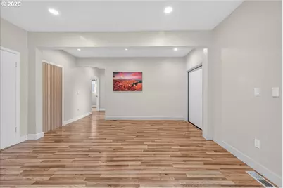 2704 SE 84th Ave, Portland, OR 97266 - Photo 37