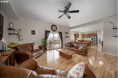 7314 SE Night Hawk Ct, Prineville, OR 97754 - Photo 9