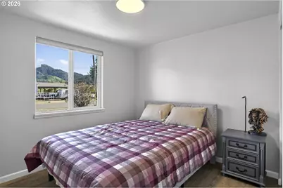 471 Glen Ave, Sutherlin, OR 97479 - Photo 19