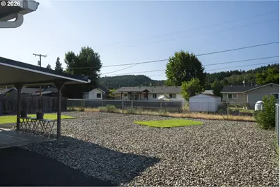 471 Glen Ave, Sutherlin, OR 97479 - Photo 31