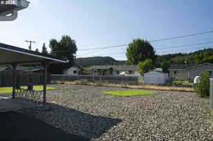 471 Glen Ave, Sutherlin, OR 97479 - Photo 31