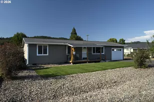 471 Glen Ave, Sutherlin, OR 97479 - Photo 33