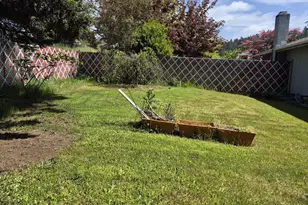 110 SE Cerrito Ct, Myrtle Creek, OR 97457 - Photo 37