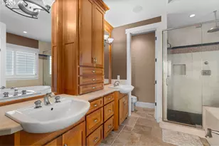 9734 NW Skyline Heights Dr, Portland, OR 97229 - Photo 27