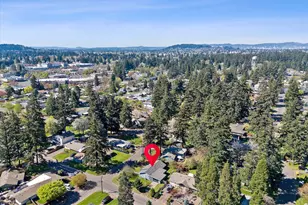 12523 NE Hassalo St, Portland, OR 97230 - Photo 39