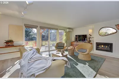 13600 NE 18th St #11, Vancouver, WA 98684 - Photo 9