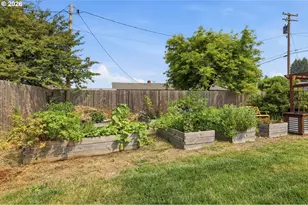 3950 Jasper Rd, Springfield, OR 97478 - Photo 41