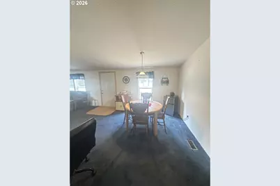 425 Benard Ln, Chemult, OR 97731 - Photo 27
