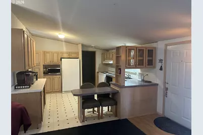 425 Benard Ln, Chemult, OR 97731 - Photo 11