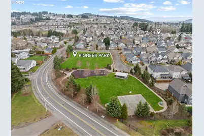 15642 SE Bollam Dr, Clackamas, OR 97015 - Photo 37