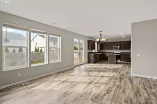 15642 SE Bollam Dr, Clackamas, OR 97015 - Photo 11