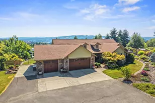 499 Beasley Rd, Kelso, WA 98626 - Photo 1