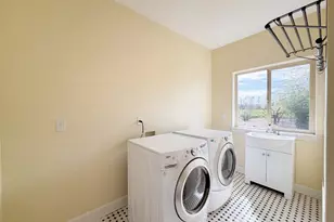 2250 SW Homer Ross Loop, McMinnville, OR 97128 - Photo 17