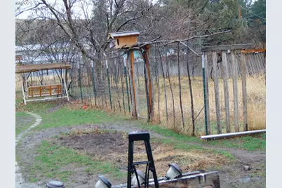 527 S Dewey St, Union, OR 97883 - Photo 3