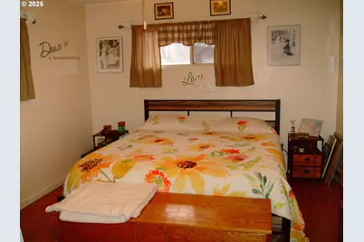 527 S Dewey St, Union, OR 97883 - Photo 9