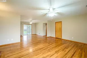 1036 SW 2nd St, McMinnville, OR 97128 - Photo 27