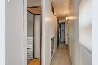 8039 SE Monterey Ave, Milwaukie, OR 97222 - Photo 13