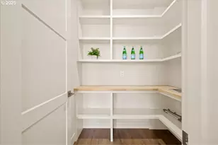 801 N V St, Washougal, WA 98671 - Photo 15