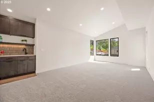 801 N V St, Washougal, WA 98671 - Photo 39